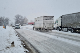 Търговище - снеговалеж - пътища - обстановка