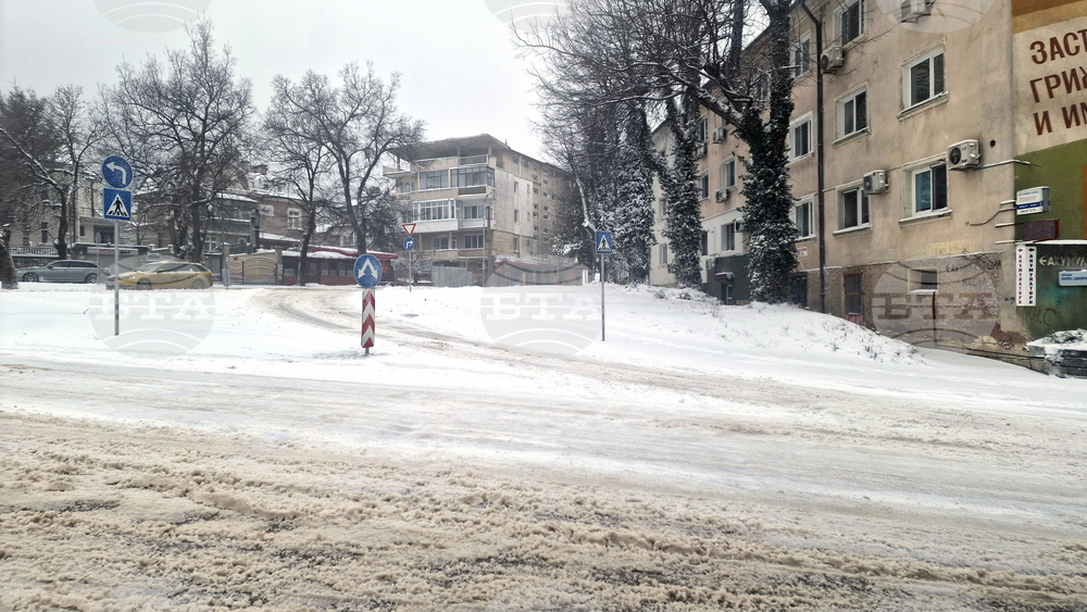 Шумен - улици - снегопочистване