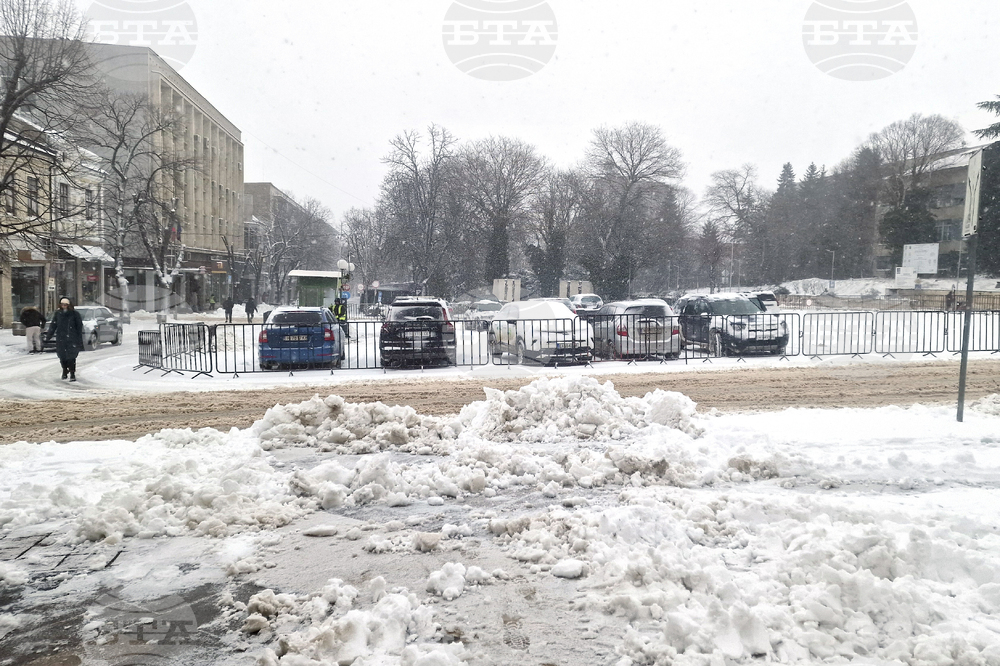 Шумен - улици - снегопочистване