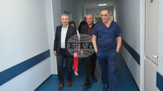 Общинският съвет в Монтана ще обсъди декларация срещу отстраняване на хирург от Съвета на директорите на болницата в града