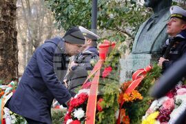 Бургас - Васил Левски - почит