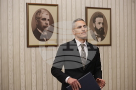 Президентство - Андрей Гюров - състав на правителство