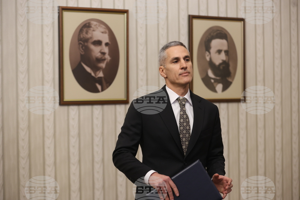 Президентство - Андрей Гюров - състав на правителство