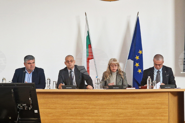 Прокуратура - брифинг - „Петрохан“ - „Околчица“