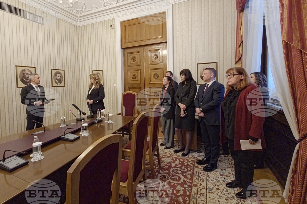 Президентство - Илияна Йотова - Андрей Гюров - състав на правителство