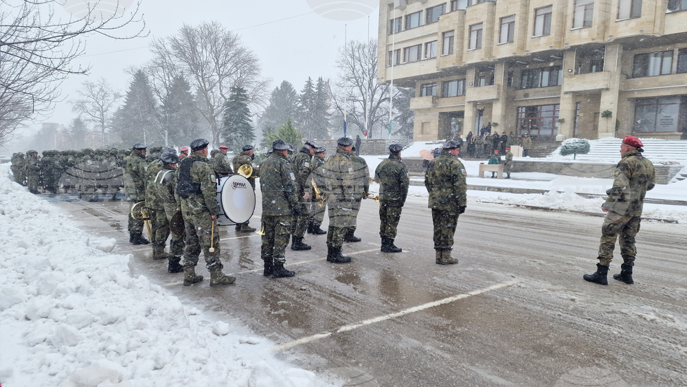 Шумен - стабилизиращи сили на НАТО - маневрена рота - посрещане