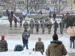 Шумен - стабилизиращи сили на НАТО - маневрена рота - посрещане