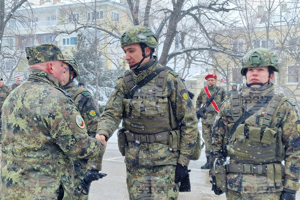 Шумен - стабилизиращи сили на НАТО - маневрена рота - посрещане
