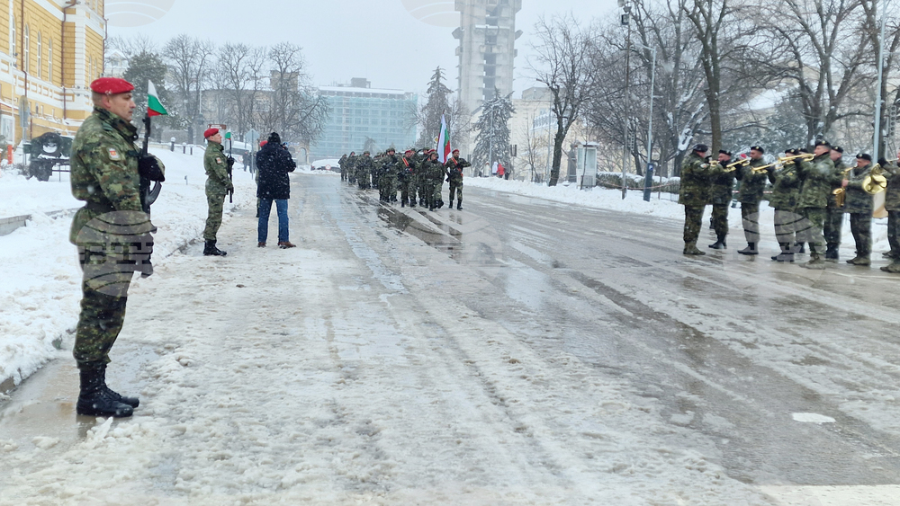 Шумен - стабилизиращи сили на НАТО - маневрена рота - посрещане