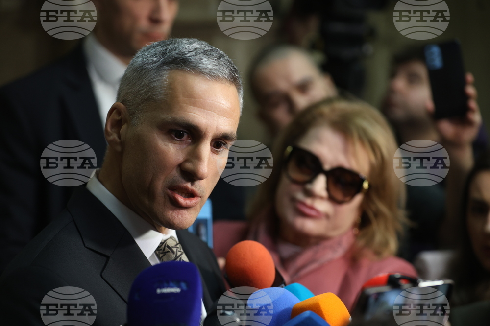 Президентство - Андрей Гюров - изявление