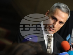 Президентство - Андрей Гюров - изявление