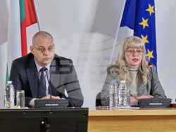 Прокуратура - брифинг - „Петрохан“ - „Околчица“