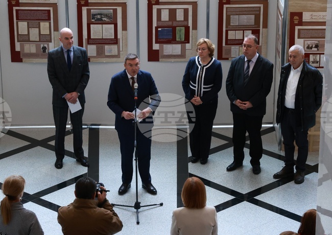 Народно събрание - паметник на Васил Левски - изграждане - изложба