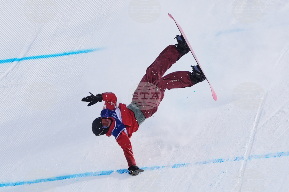 APTOPIX Milan Cortina Olympics Snowboard