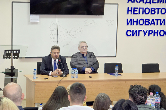 Генералният директор на БТА Кирил Вълчев изнесе публична лекция на тема „Бъдещето на новините – реални или фалшиви“ в Пловдив 