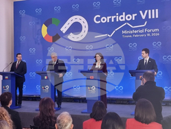 Албания - Коридор 8 - среща