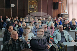 Сливен - протест в защита на отец Иван