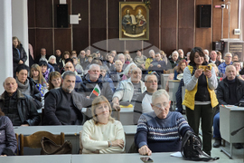 Сливен - протест в защита на отец Иван