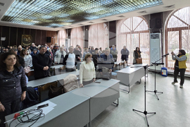 Сливен - протест в защита на отец Иван