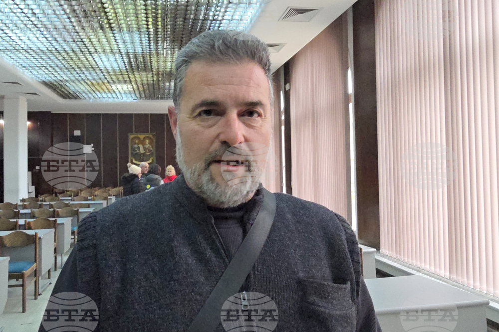 Сливен - протест в защита на отец Иван