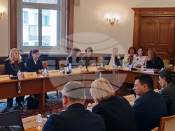 Народно събрание - Комисия по труда и социалната политика - заседание