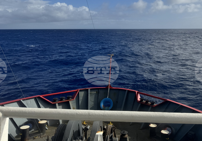 Антарктида - 34-та българска антарктическа експедиция - научноизследователски кораб "Св. св. Кирил и Методий"