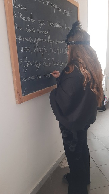 Възпитаници на училище „Родолюбие“ в Неапол разсъждаваха за сърцето на „Една българка“ в 21. век