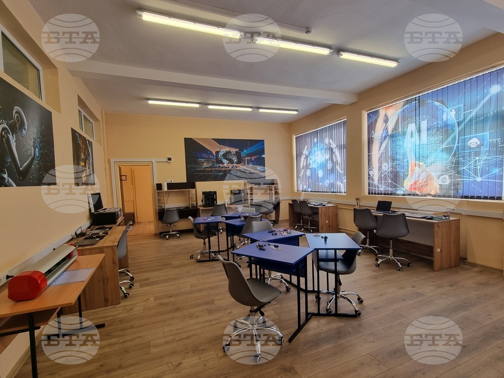 Плевен - Професионалната гимназия по механоелектротехника - STEM център