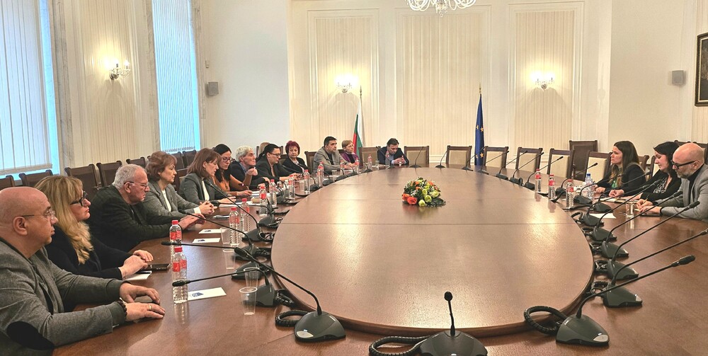 Централна избирателна комисия се срещна с представители на БДИПЧ на ОССЕ във връзка с предстоящите избори