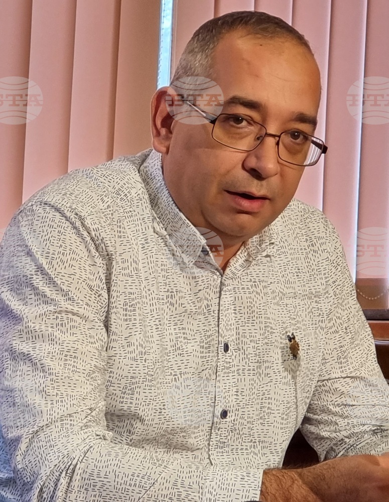 Община Варна започва удълбочаване на рибарското пристанище „Карантината“