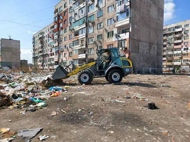 Апелативна прокуратура – Пловдив: След сезиране на главния прокурор и приключила проверка на ОП –Пловдив започва мащабна акция за поставяне на контейнери за смет и почистване на квартал „Столипиново“ в гр. Пловдив