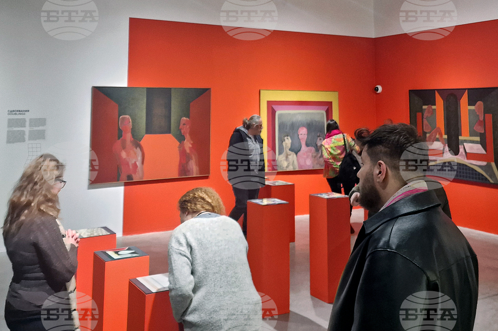 „Преминаване / Passage“ - изложба