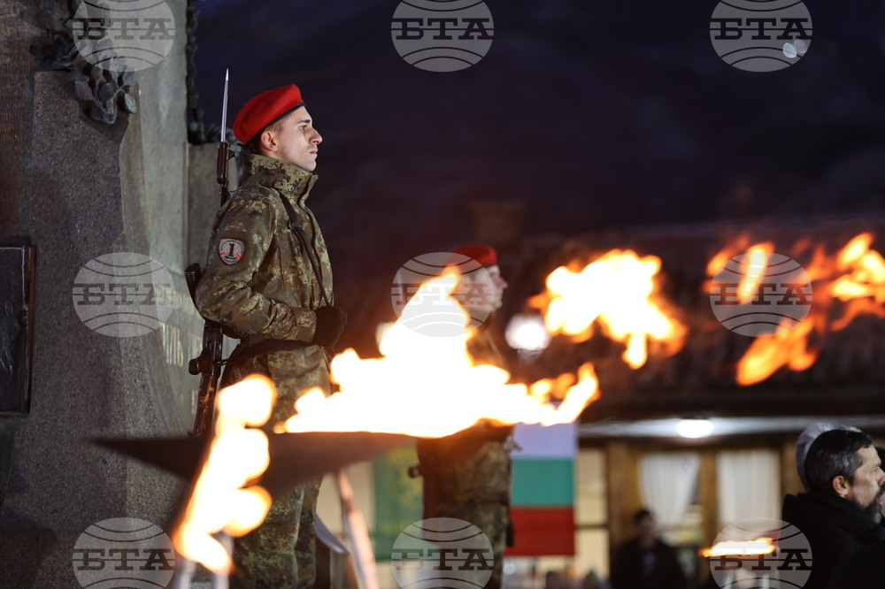 Карлово - 153 години от гибелта на Апостола на свободата Васил Левски - почит