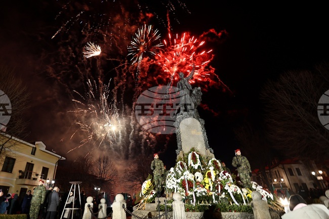 Карлово - 153 години от гибелта на Апостола на свободата Васил Левски - почит