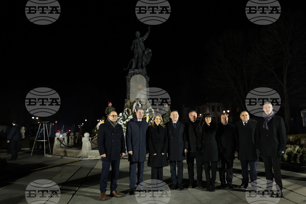 Карлово - 153 години от гибелта на Апостола на свободата Васил Левски - почит