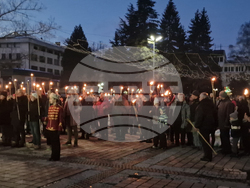 Троян - възпоменателно факелно шествие - Васил Левски