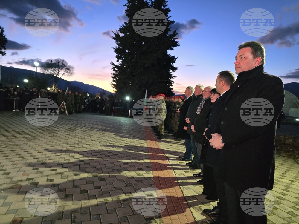 Петрич - 153 години от гибелта на Васил Левски - факелно шествие