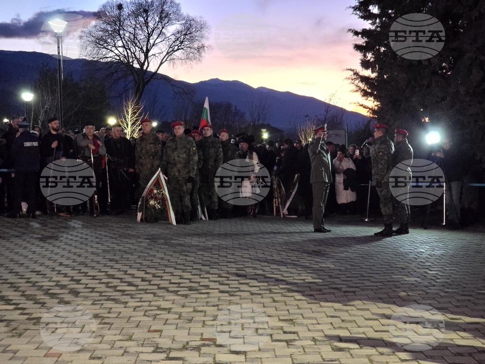 Петрич - 153 години от гибелта на Васил Левски - факелно шествие