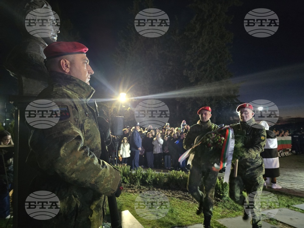 Петрич - 153 години от гибелта на Васил Левски - факелно шествие