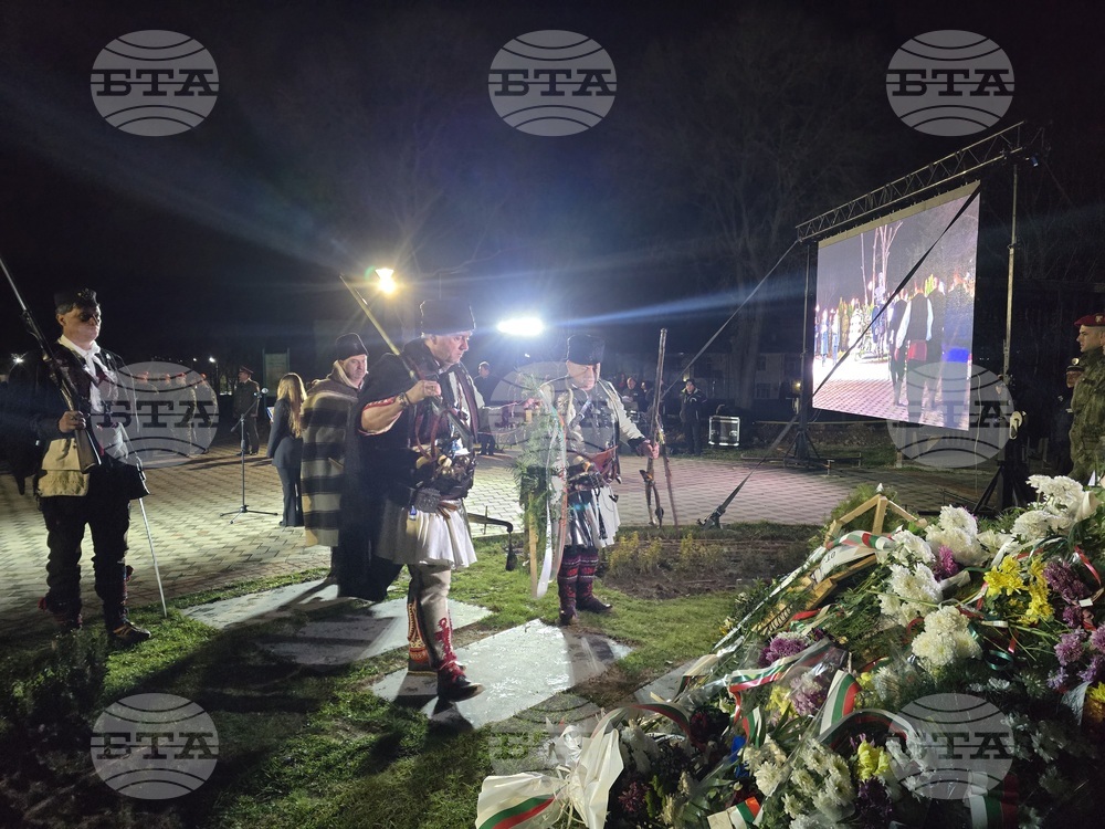 Петрич - 153 години от гибелта на Васил Левски - факелно шествие