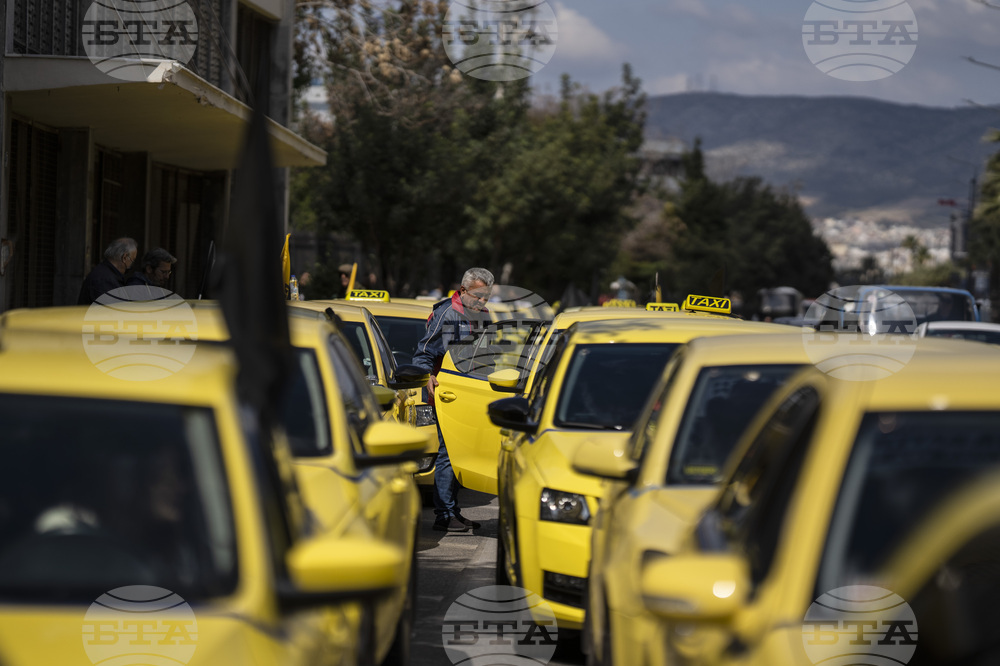 Жителите на Атина ще останат без таксита на 5 и 6 декември