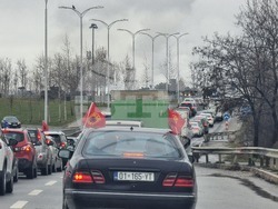 Косово - национален празник - военен парад