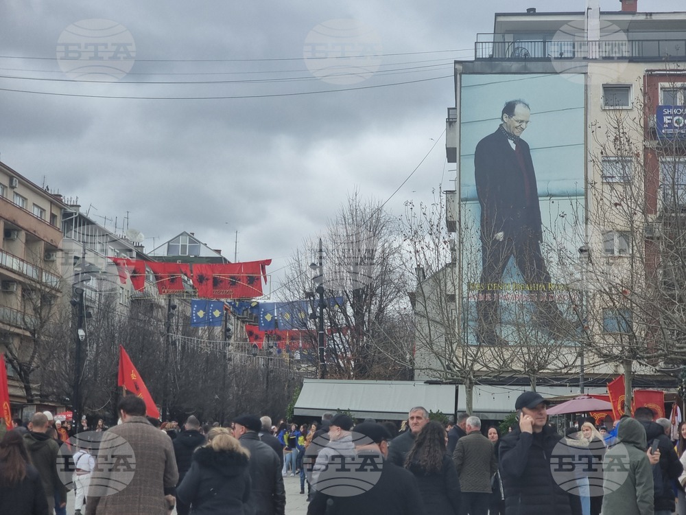 Косово - национален празник - военен парад