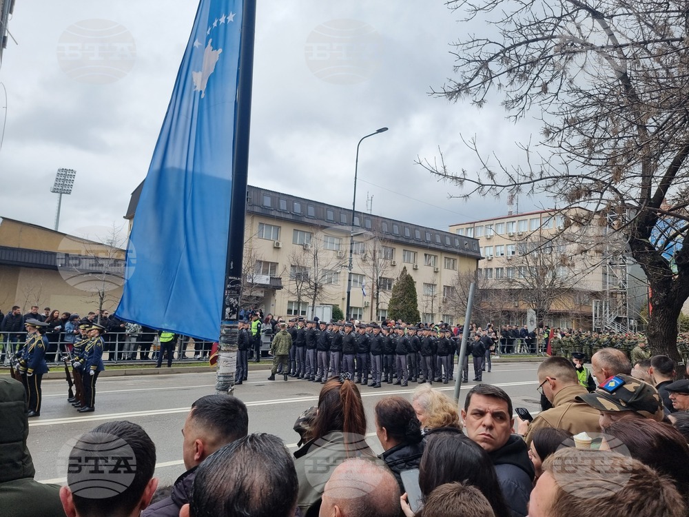 Косово - национален празник - военен парад