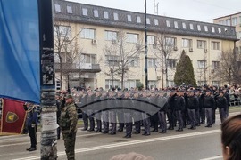 Косово - национален празник - военен парад