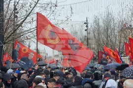 Косово - Армия за освобождение на Косово - мирен протест