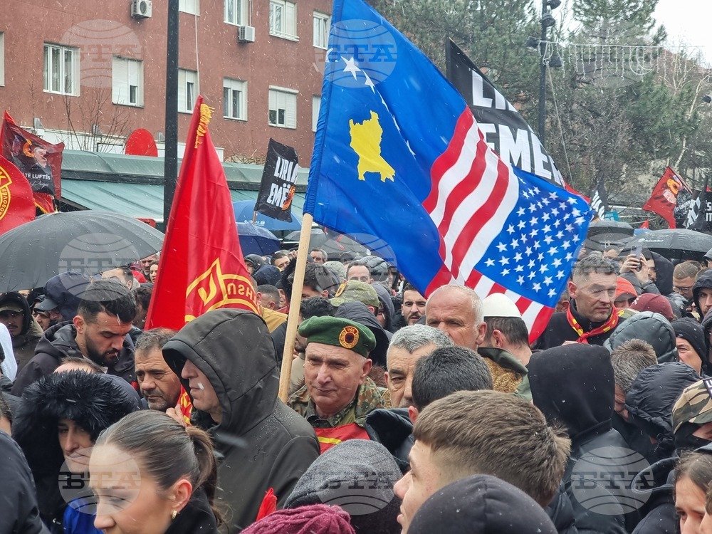 Косово - Армия за освобождение на Косово - мирен протест
