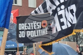 Косово - Армия за освобождение на Косово - мирен протест