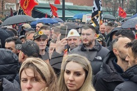 Косово - Армия за освобождение на Косово - мирен протест
