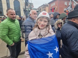 Косово - Армия за освобождение на Косово - мирен протест